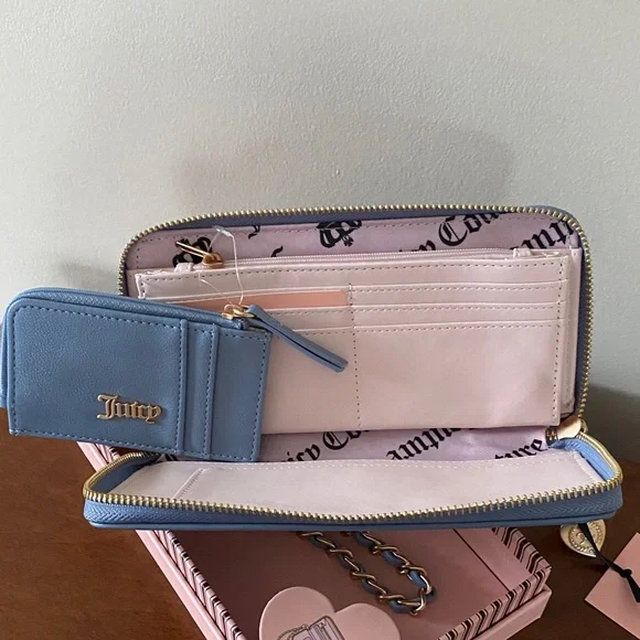 Juicy Couture Light Blue Wallet with Gold and Pink Embroidery - Picture 8 of 10